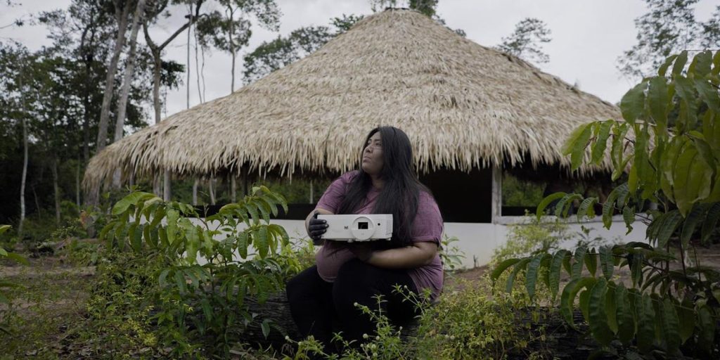 amazonas-ganha-primeira-sala-de-cinema-em-uma-comunidade-indigena