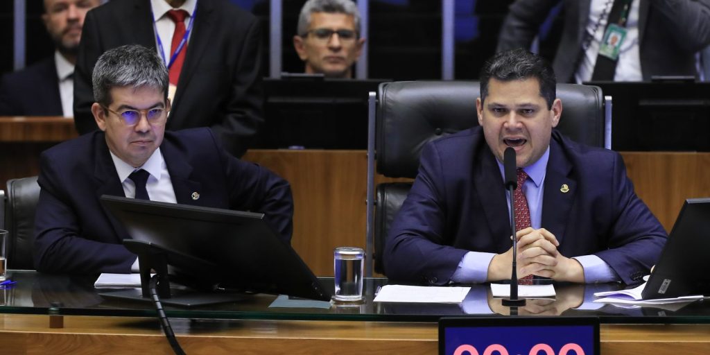 orcamento:-congresso-corta-84%-dos-recursos-para-a-lei-aldir-blanc