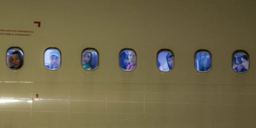 maior-parte-de-repatriados-dos-eua-e-transportada-para-minas