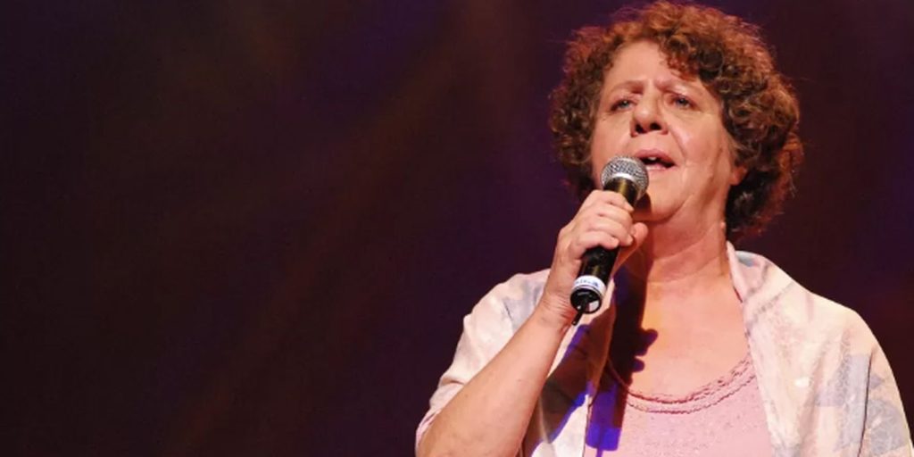 morre-cristina-buarque,-a-voz-suave-do-samba