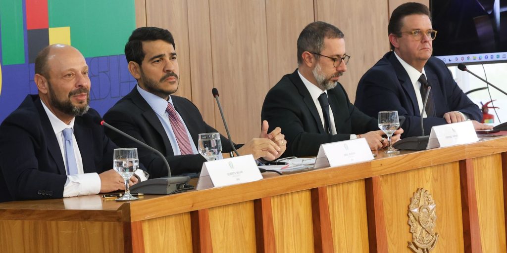 inss:-aposentados-podem-indicar-descontos-indevidos-a-partir-do-dia-14