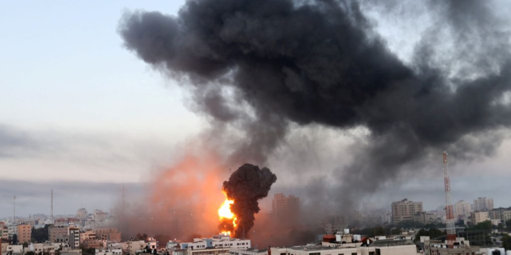 midia-publica-deve-se-contrapor-a-jornalismo-de-agencias-estrangeiras