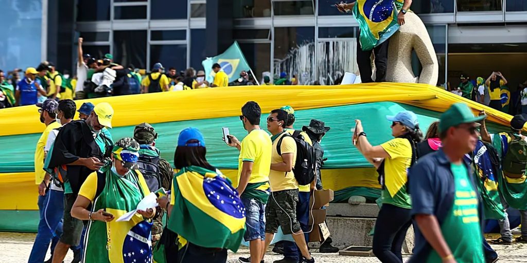 marinha-expulsa-militar-condenado-por-atos-golpistas-de-8-de-janeiro