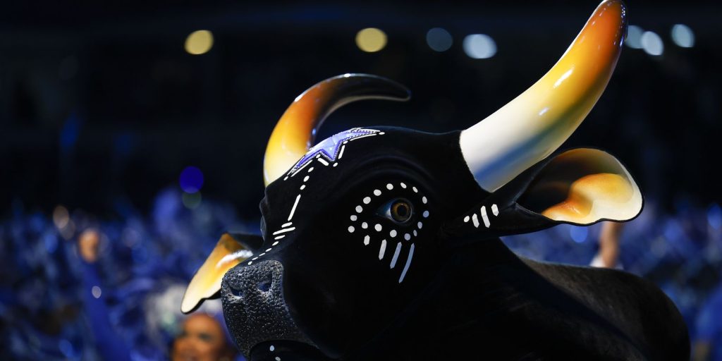 boi-caprichoso-comeca-a-levar-esculturas-e-modulos-para-bumbodromo