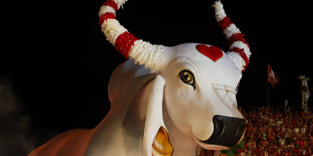 parintins:-boi-garantido,-uma-historia-de-fe,-arte-e-compromisso