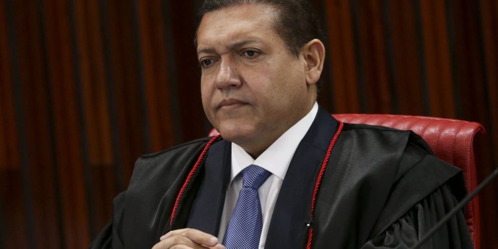 nunes-marques-inicia-ultimo-voto-sobre-responsabilizacao-das-redes