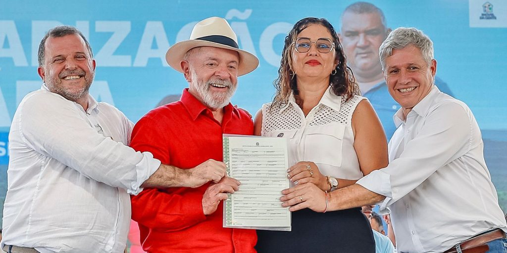 governo-assina-acordo-para-acelerar-regularizacao-fundiaria