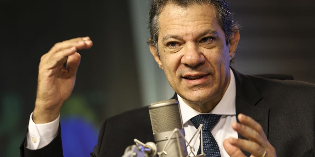 haddad-diz-que-pode-haver-conversa-entre-lula-e-trump-sobre-tarifas