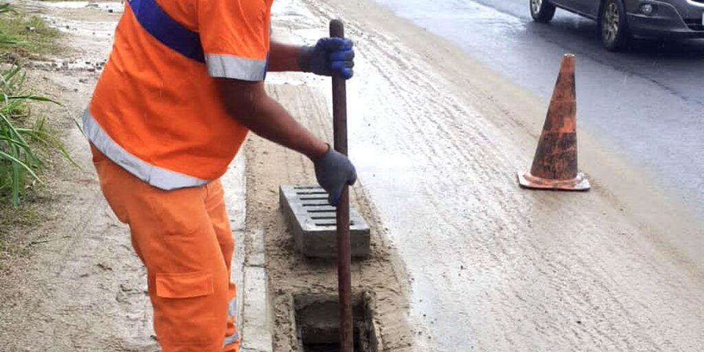 marinha-estende-ate-amanha-alerta-de-ressaca-no-estado-do-rio