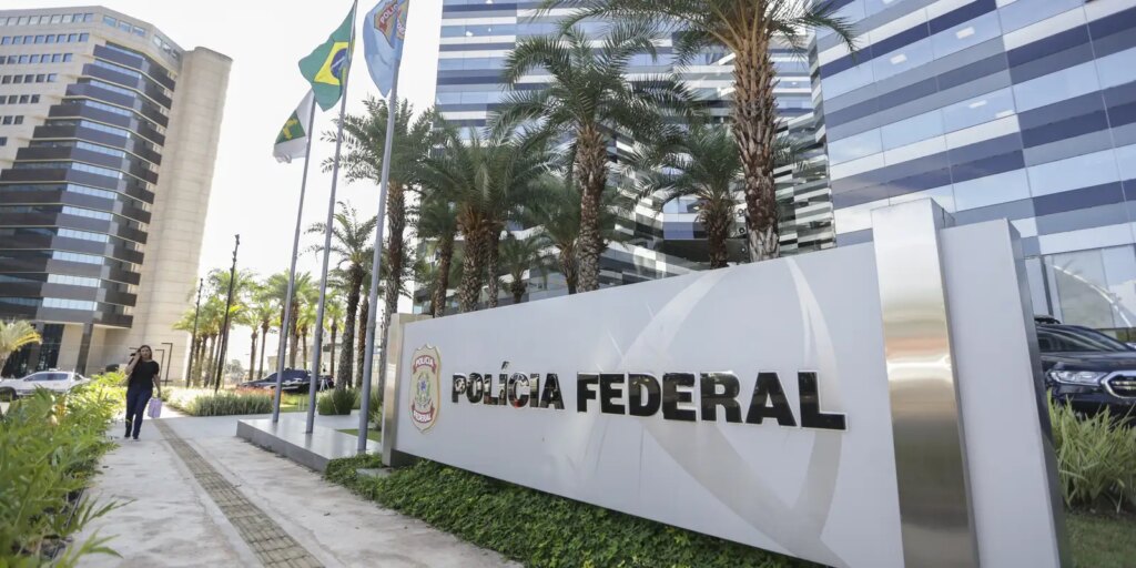pf-faz-operacao-para-combater-trafico-internacional-de-drogas
