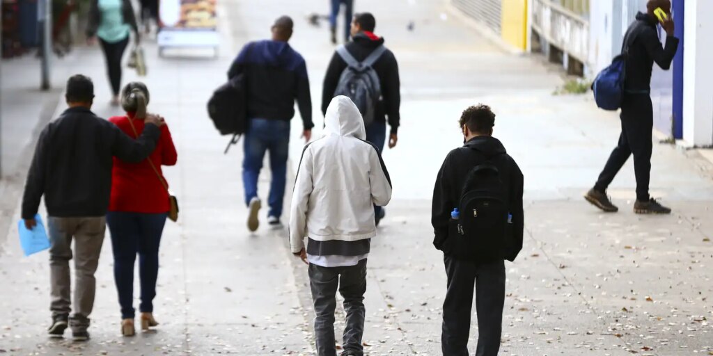 sao-paulo-tem-ceu-nublado-e-frio-neste-domingo