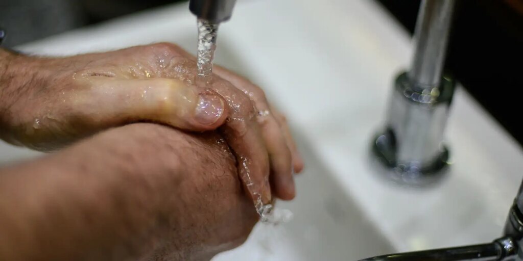sp-amplia-periodo-de-reducao-do-fornecimento-de-agua-para-10-horas