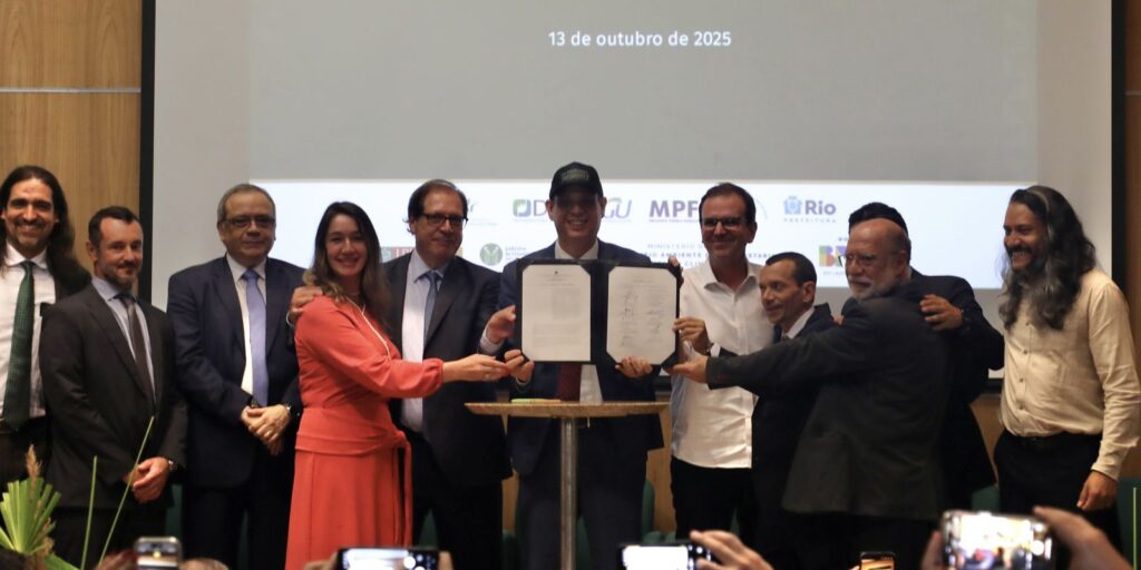 comunidade-do-horto-e-jardim-botanico-assinam-acordo-historico-no-rio 