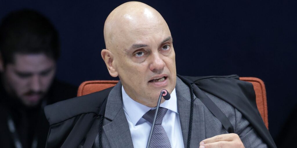 moraes-diz-que-militares-nao-serao-interrogados-de-farda-pelo-stf