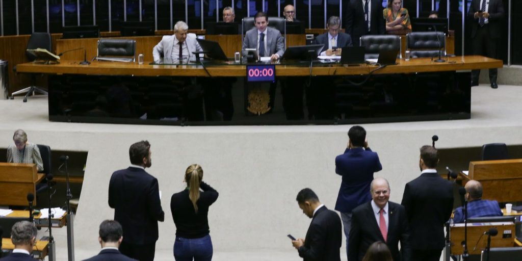 camara-pode-votar-hoje-projeto-com-novas-regras-para-devedor-contumaz