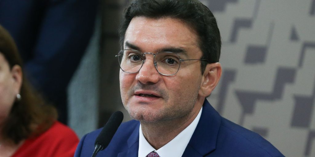 celso-sabino-deixa-o-ministerio-do-turismo