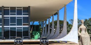 pgr-descarta-ilicitude-e-arquiva-pedido-para-investigar-moraes