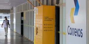 tst-diz-que-greve-nos-correios-nao-e-abusiva,-mas-autoriza-desconto