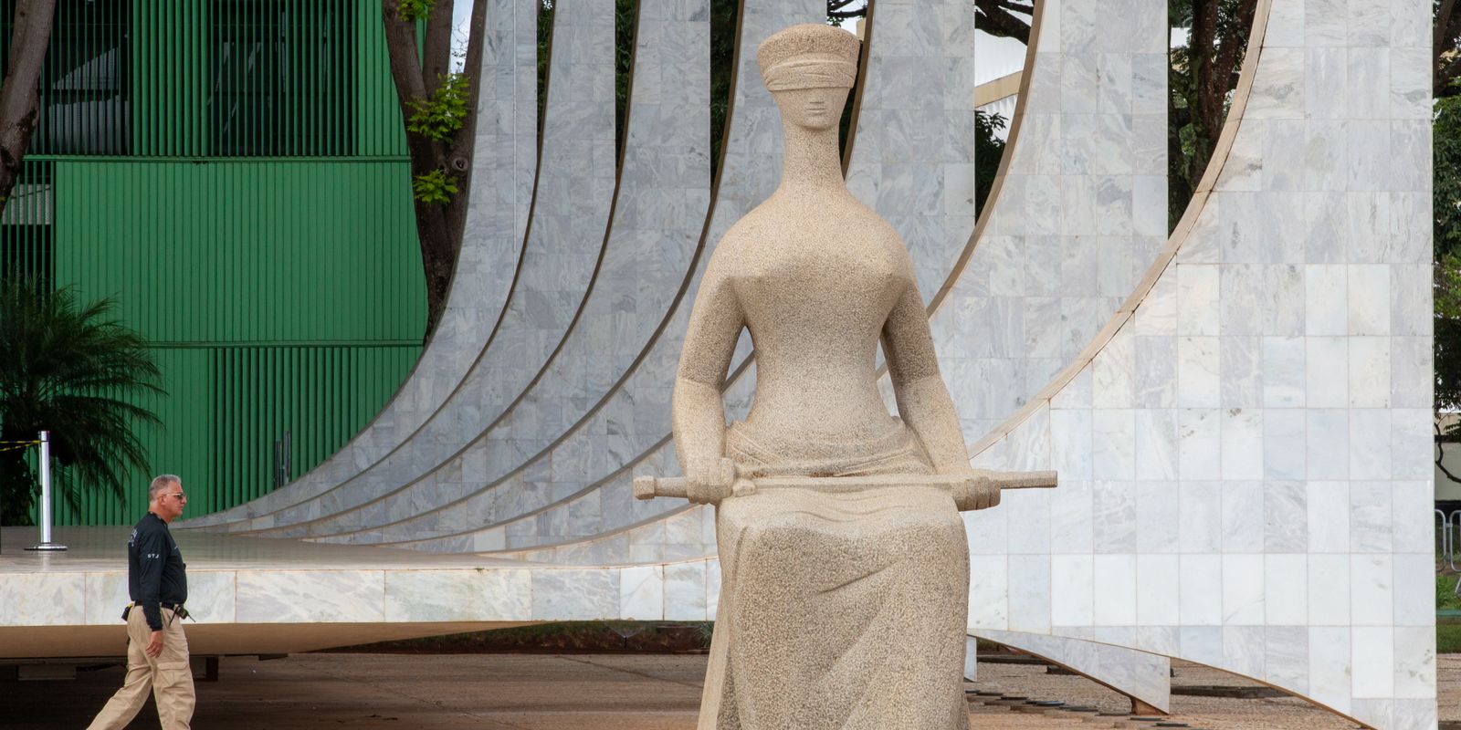 defesa-de-bolsonaro-volta-a-pedir-prisao-domiciliar