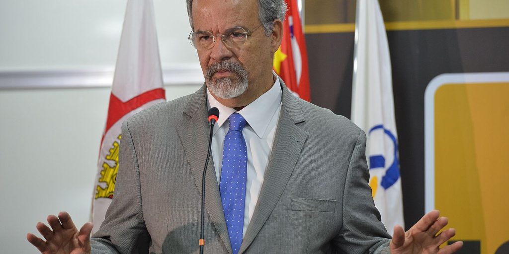 politicos-de-todas-tendencias-homenageiam-raul-jungmann