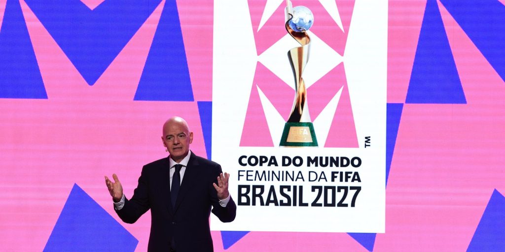 fifa-lanca-marca-da-copa-feminina-2027-em-evento-no-rio-de-janeiro