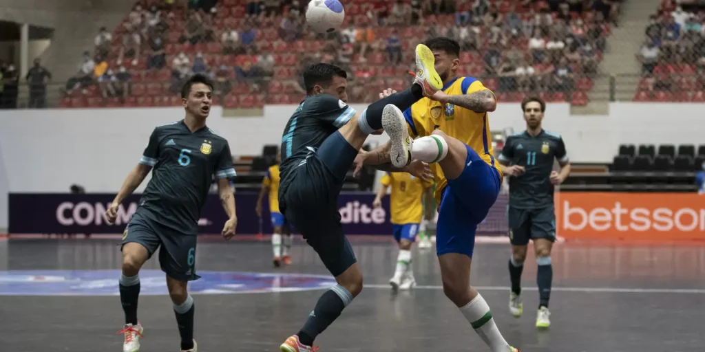 brasil-e-argentina-decidem-copa-america-de-futsal-neste-domingo