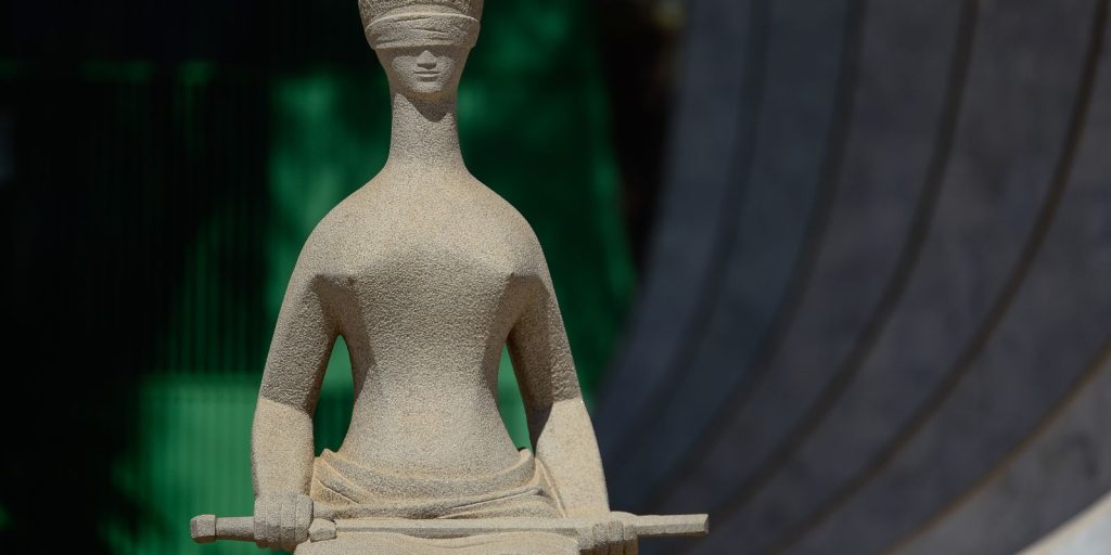 stf:-caixa-dois-pode-ser-punido-como-improbidade-administrativa