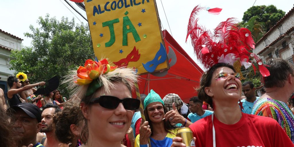 esquema-de-seguranca-reforcado-marca-carnaval-no-rio