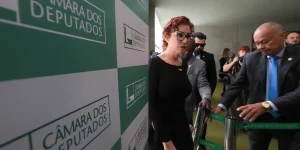 moraes-arquiva-investigacao-contra-zambelli-por-obstrucao-e-coacao