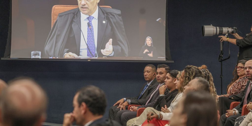 moraes-vota-por-condenar-irmaos-brazao-pelo-assassinato-de-marielle