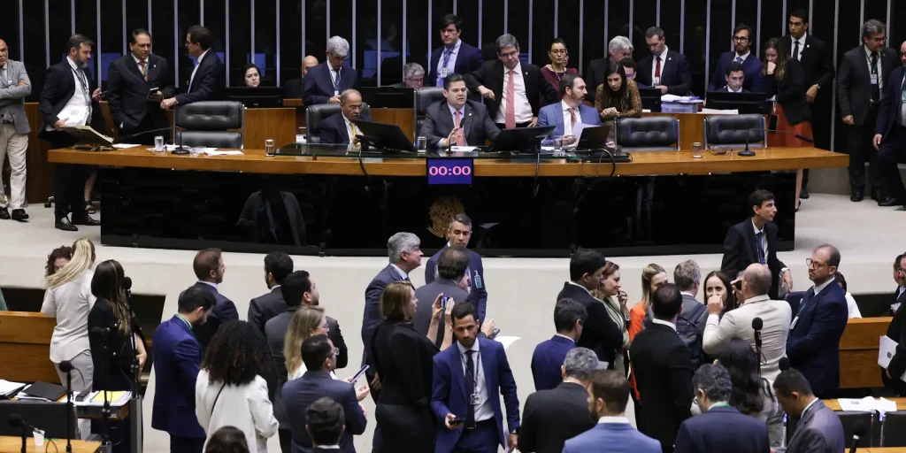 congresso-vota-em-30-de-abril-veto-de-lula-a-pl-da-dosimetria