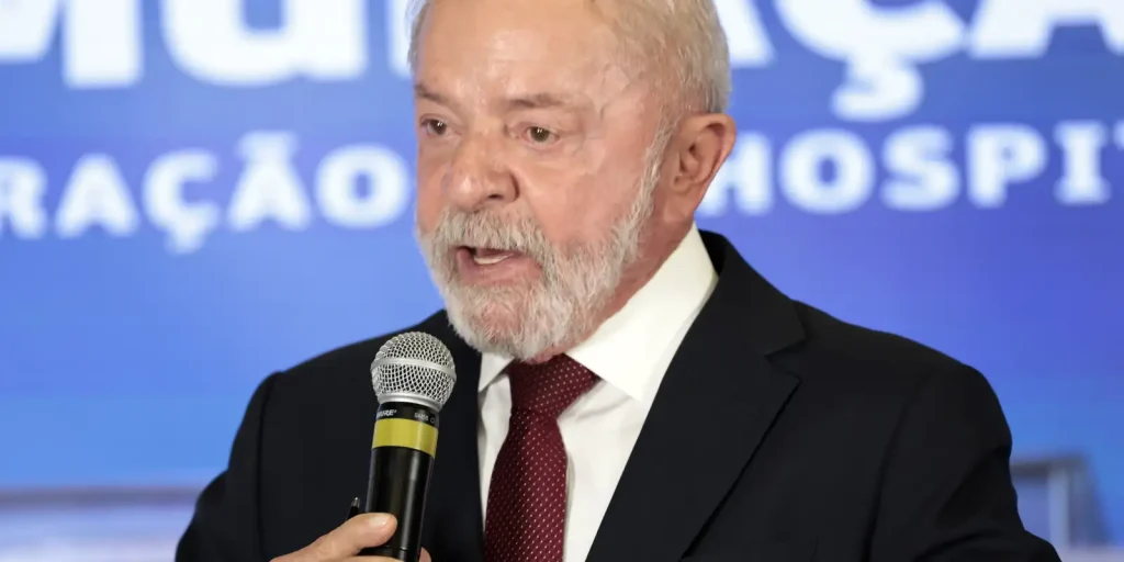 lula-quer-incluir-inadimplentes-do-fies-em-pacote-contra-endividamento
