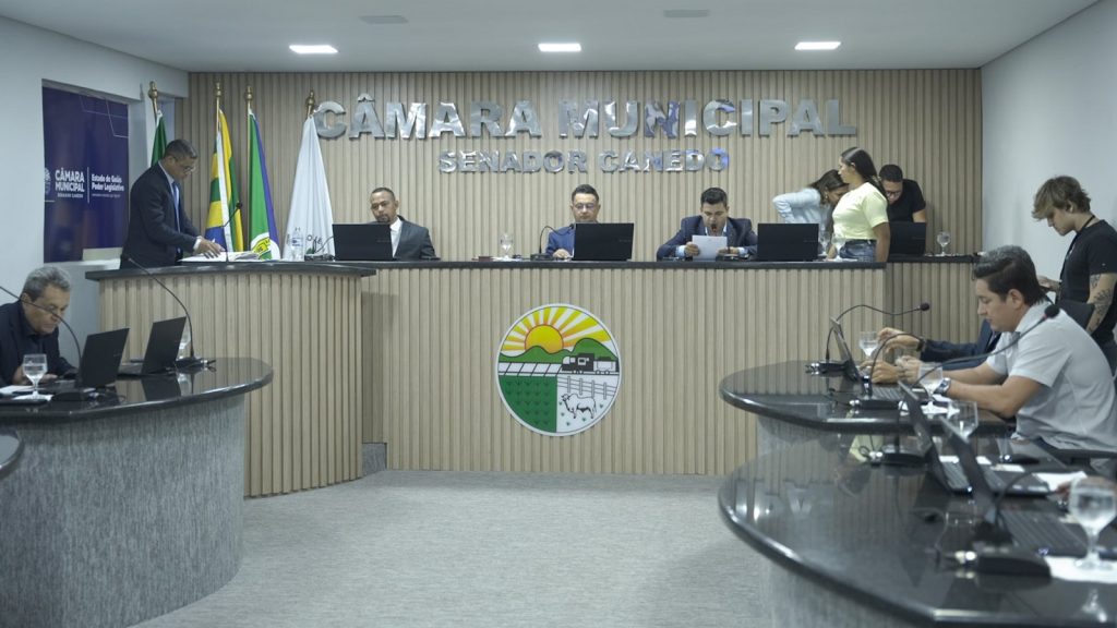 vereadores-de-senador-canedo-aprovam-cameras-em-escolas