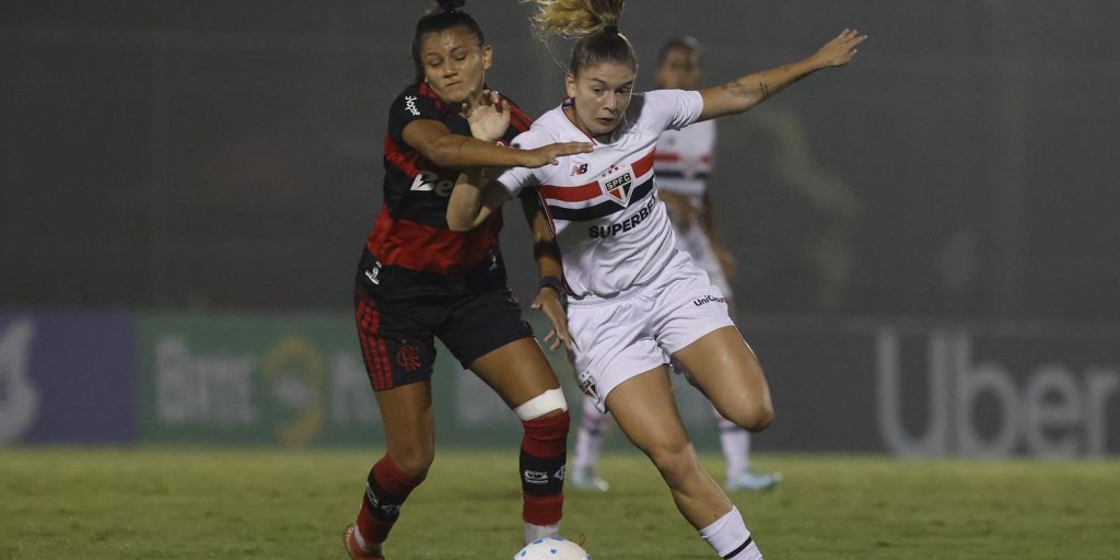 br-feminino:-sao-paulo-vence-flamengo-para-assumir-vice-lideranca