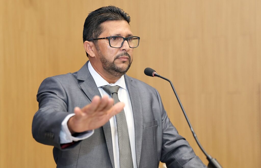 domingos-rodrigues-assume-cadeira-na-camara-de-aparecida