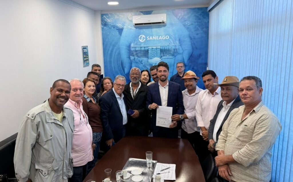 saneago-e-prefeitura-confirmam-ampliacao-da-rede-de-agua-em-valparaiso