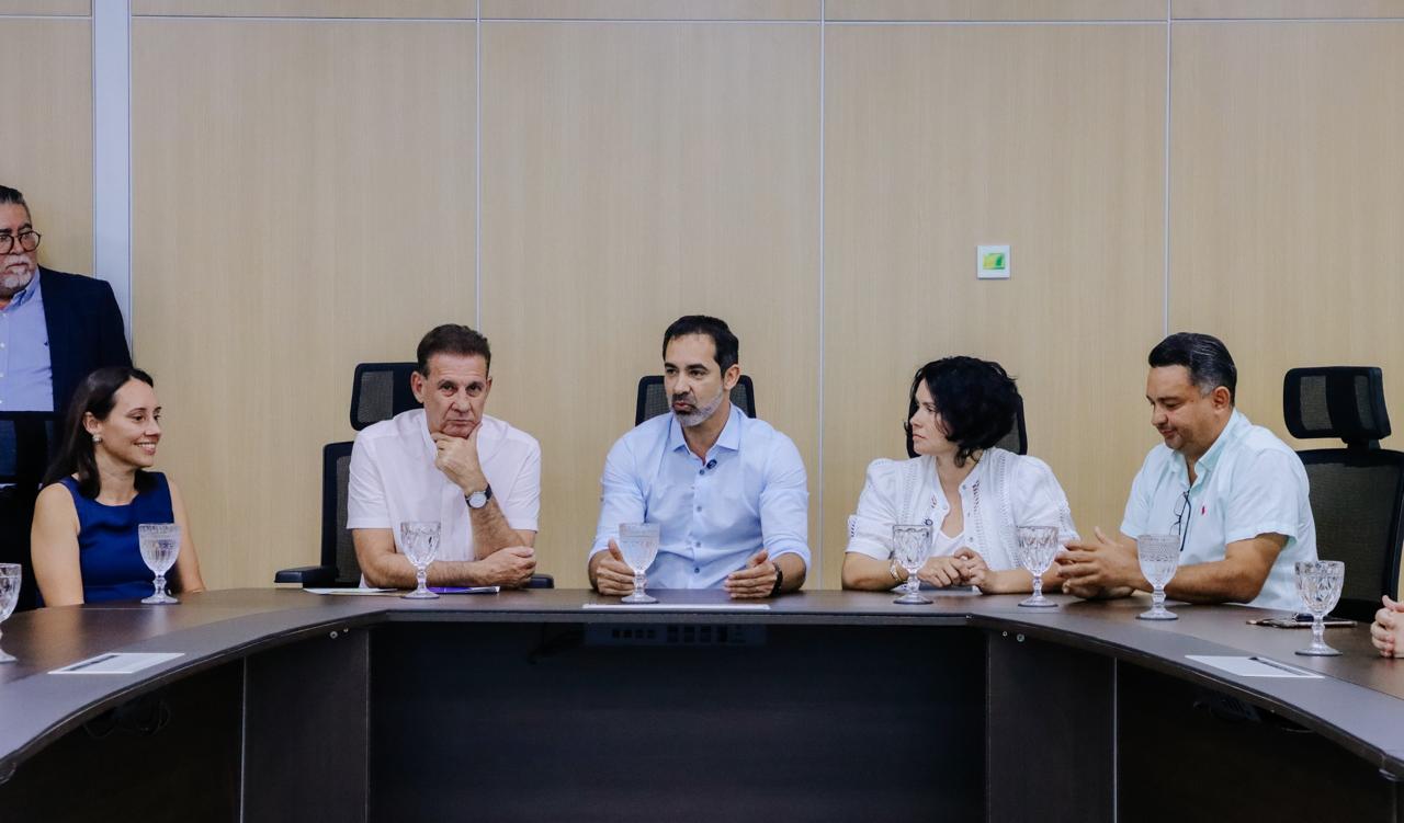 vanderlan-empenha-r$-4-milhoes-para-saude-de-senador-canedo
