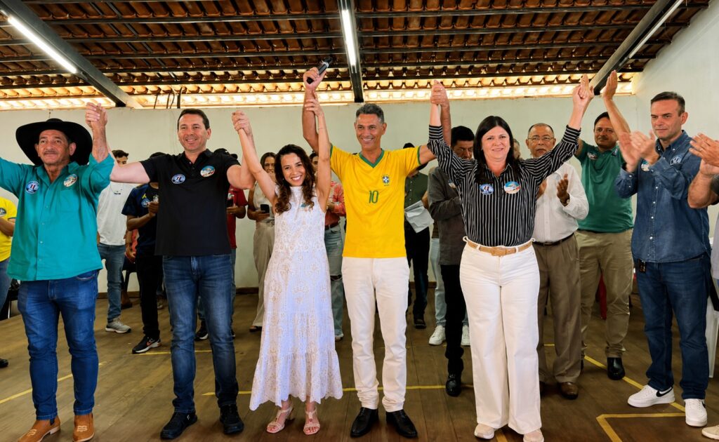 edna-costa-reune-mais-de-800-apoiadores-e-fortalece-pre-candidatura-a-alego