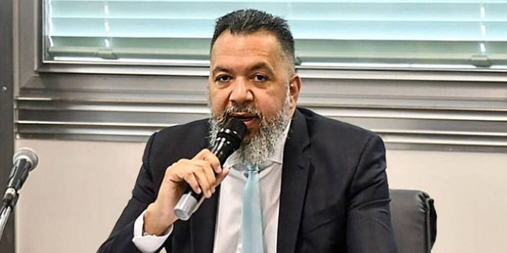 moraes-manda-soltar-ex-prefeito-de-belford-roxo,-apos-prisao-com-fuzil
