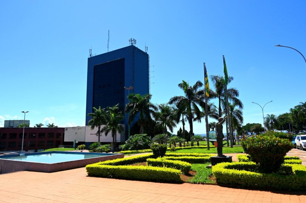 mabel-sanciona-data-base-de-4,26%-com-aplicacao-retroativa-em-goiania