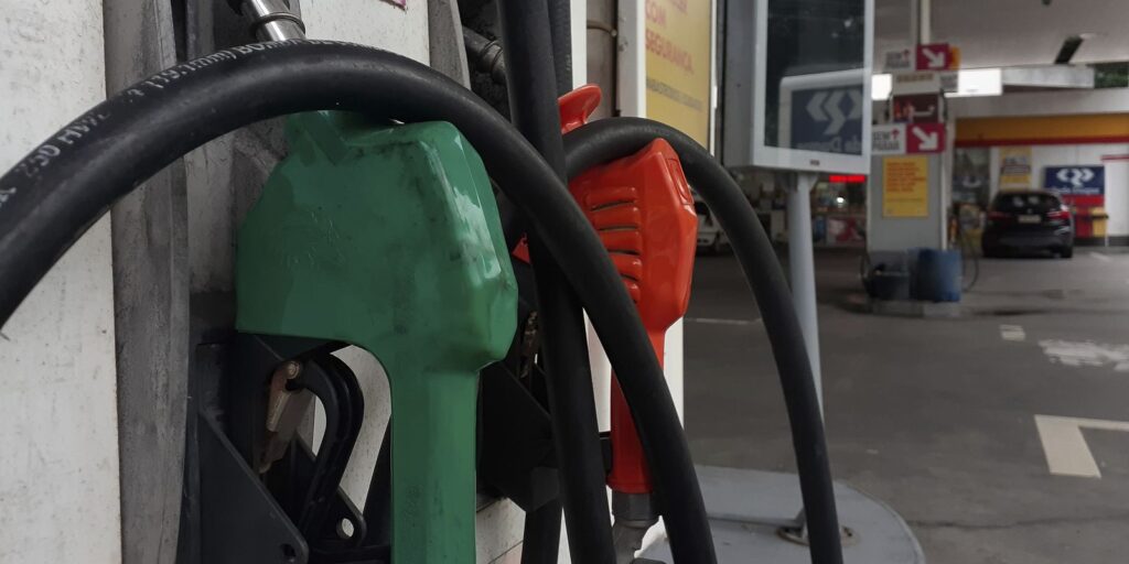 gasolina-com-32%-de-etanol-deve-ser-r$-0,03-mais-barata,-diz-ministro