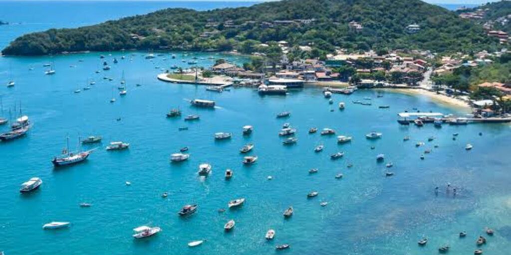 mprj-mira-cobranca-ilegal-para-autorizar-festas-em-barcos-em-buzios