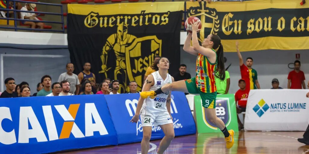 cerrado-vence-e-forca-3o-jogo-contra-sampaio-por-vaga-na-final-da-lbf