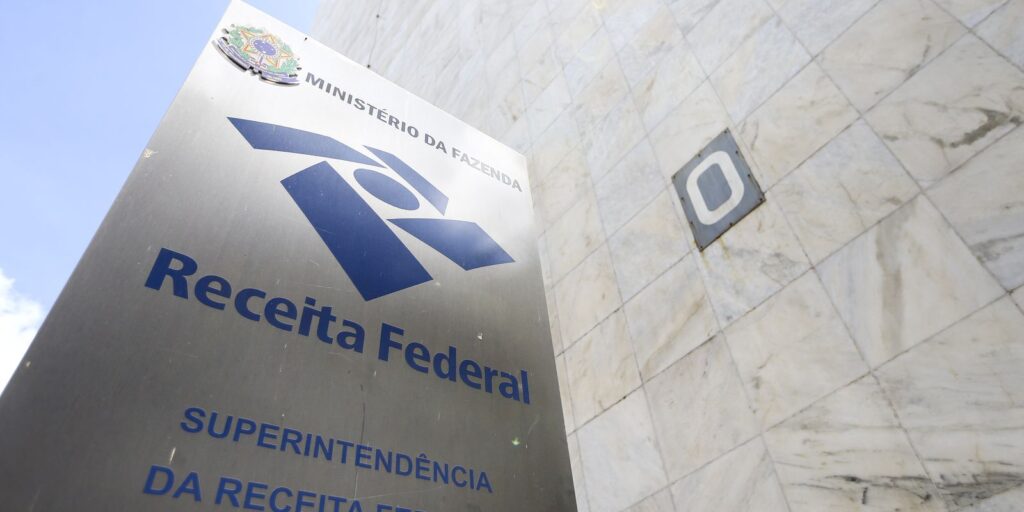 receita-preve-arrecadar-r$-17,2-bilhoes-com-ir-sobre-dividendos