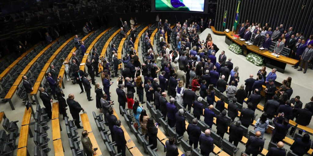 um-terco-dos-partidos-explicou-controle-de-emendas-parlamentares