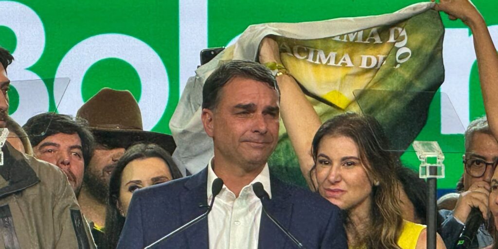 pl-lanca-candidatura-de-flavio-bolsonaro-a-presidencia