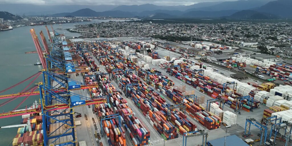 exportacoes-batem-recorde-e-deficit-das-contas-externas-cai-em-junho