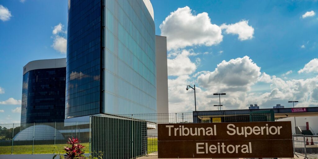 tse-recebe-embaixadores-nesta-segunda-para-defender-urna-eletronica 