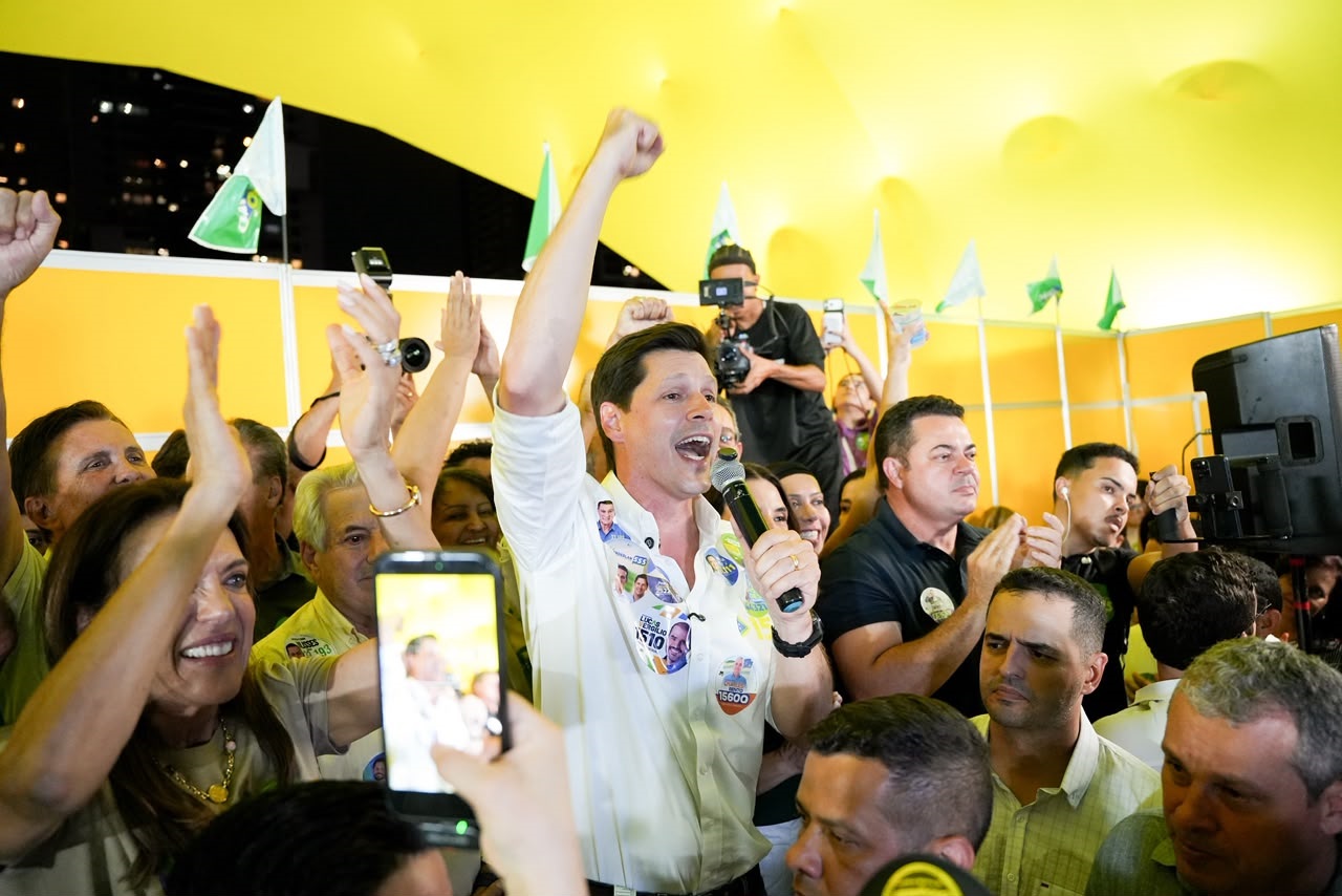 daniel-vilela-pede-mobilizacao-total-da-base-ao-inaugurar-comite-em-goiania