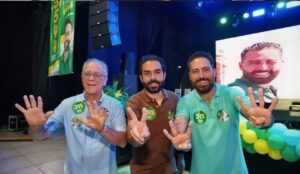 lucas-e-paulo-do-vale-reunem-3-mil-pessoas-em-rio-verde-com-foco-na-educacao